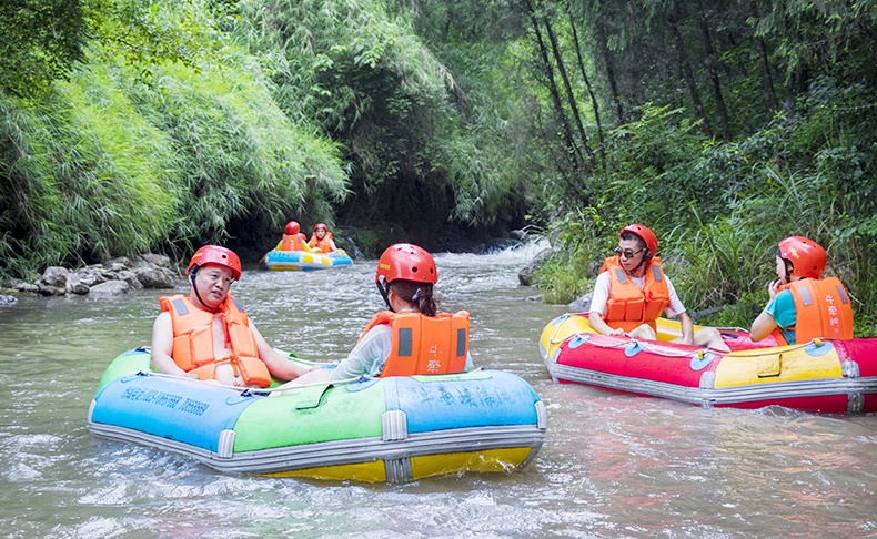 牛牵峡漂流餐饮住宿